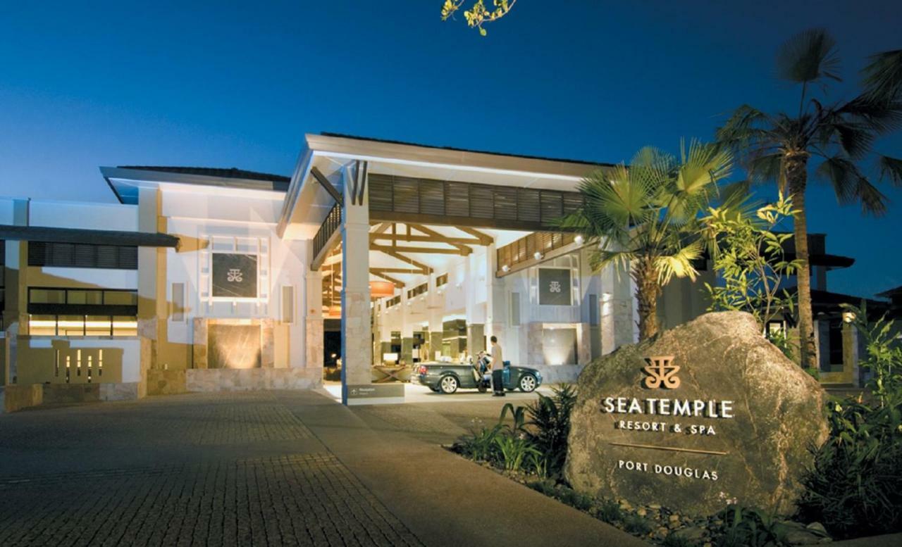 Luxury Apartments At Temple Resort And Spa Port Douglas Esterno foto